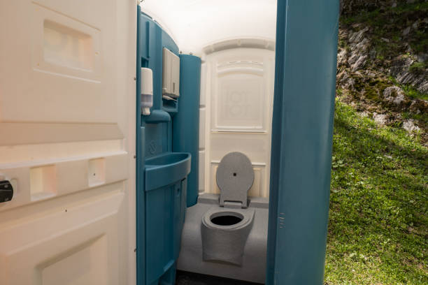 Porta potty rental for outdoor events in Fowler, CO